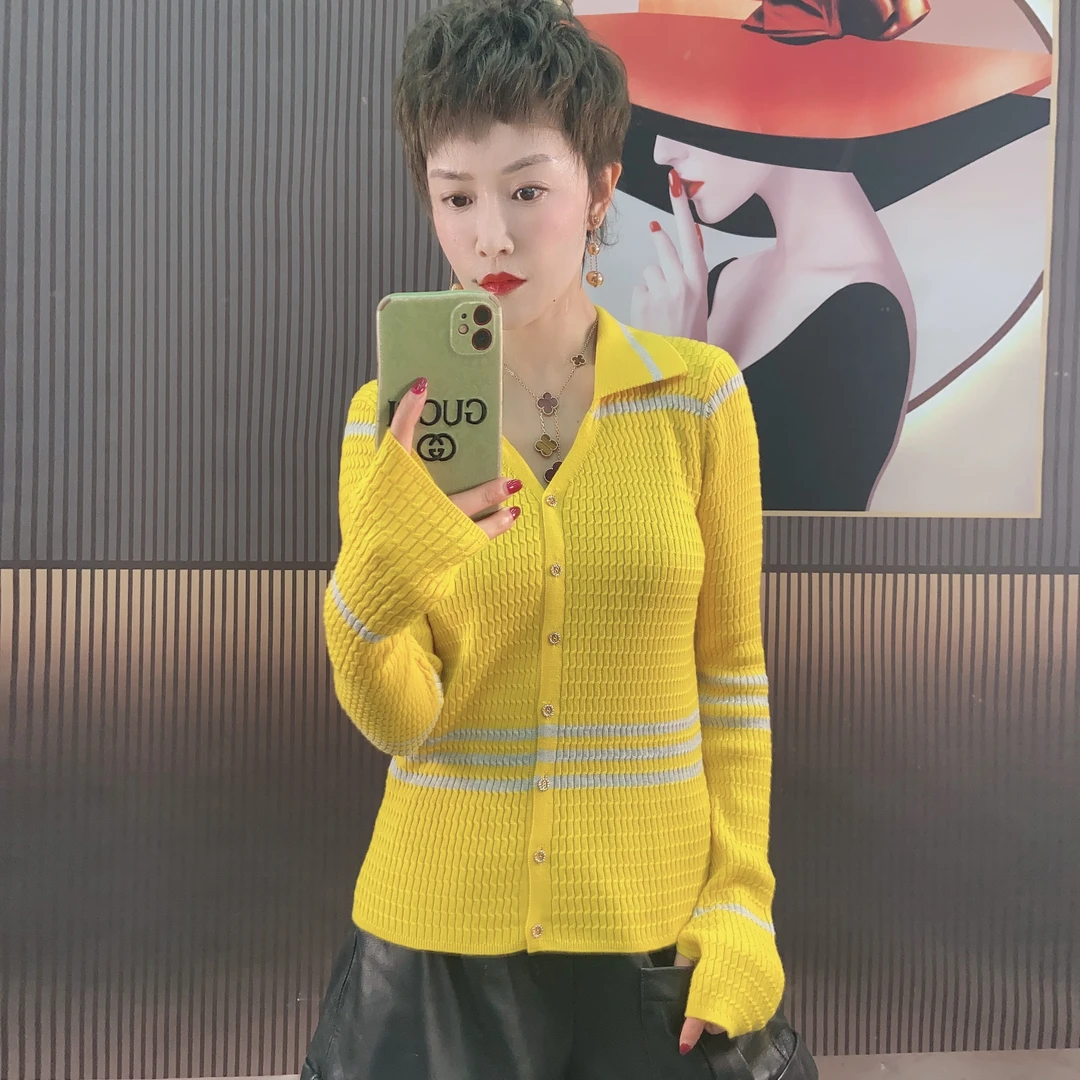 【优莎】W6606时尚穿搭女装休闲羊毛百搭长袖气质通勤保暖毛衣背心