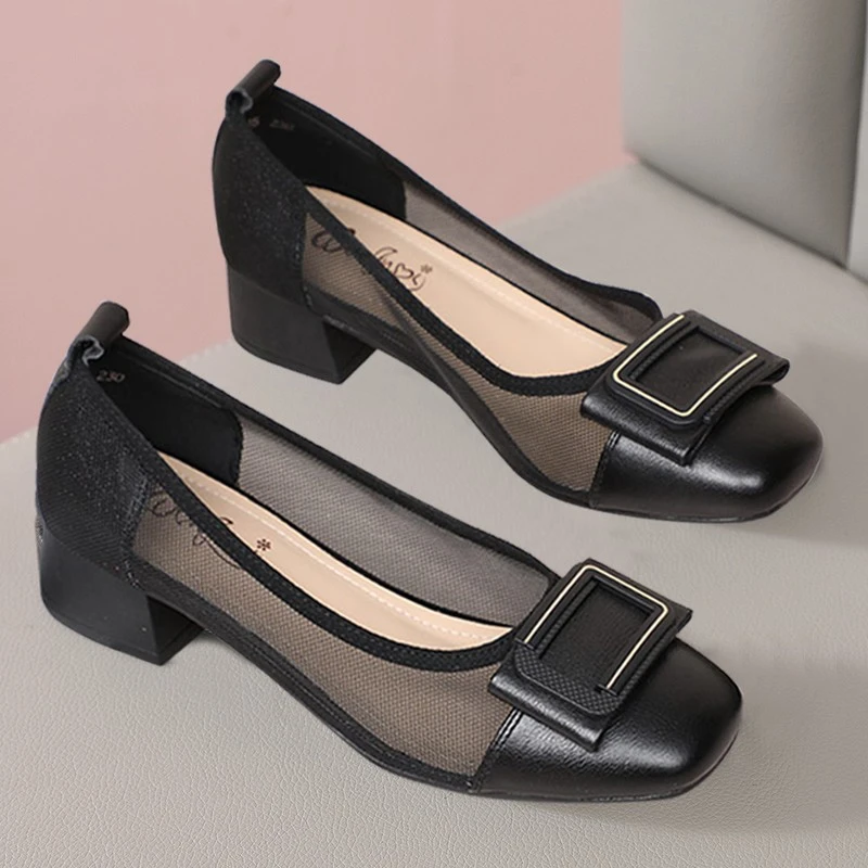 2025夏季新妈妈鞋夏季凉鞋真皮软底中老年粗跟高档时尚40岁50皮鞋