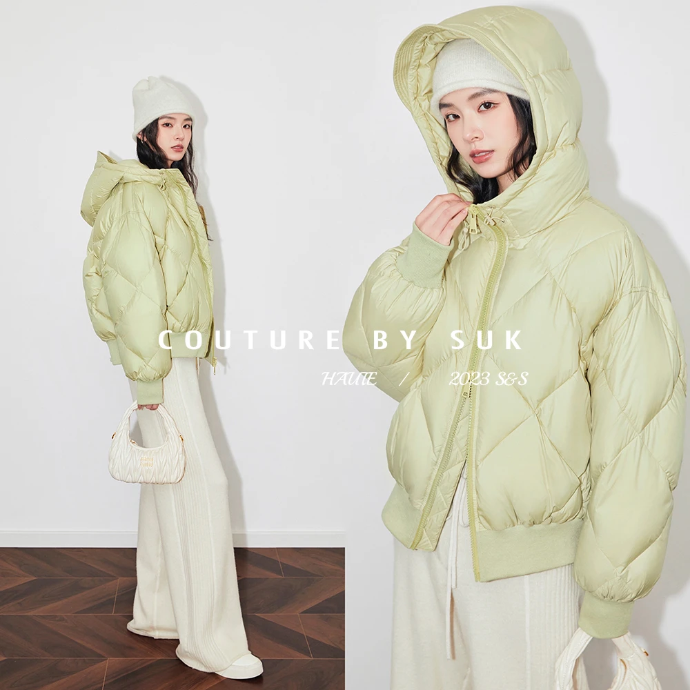 SUK 【温情时代】加厚连帽菱形格短款休闲羽绒服送原搭口罩SK3711