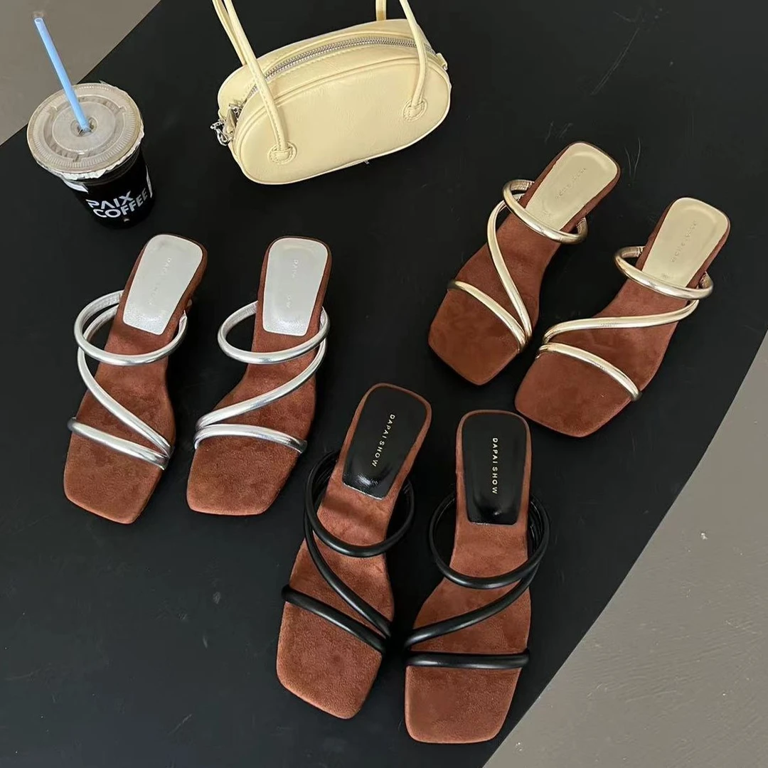 Dapai show/大派秀一字带拖鞋时尚百搭夏季外穿粗跟沙滩平底交叉