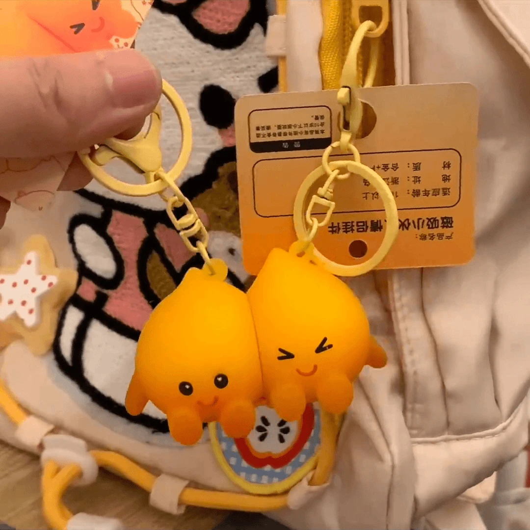 小火人磁吸钥匙扣【可发异地】新款强磁小火苗书包钥匙扣创意礼品