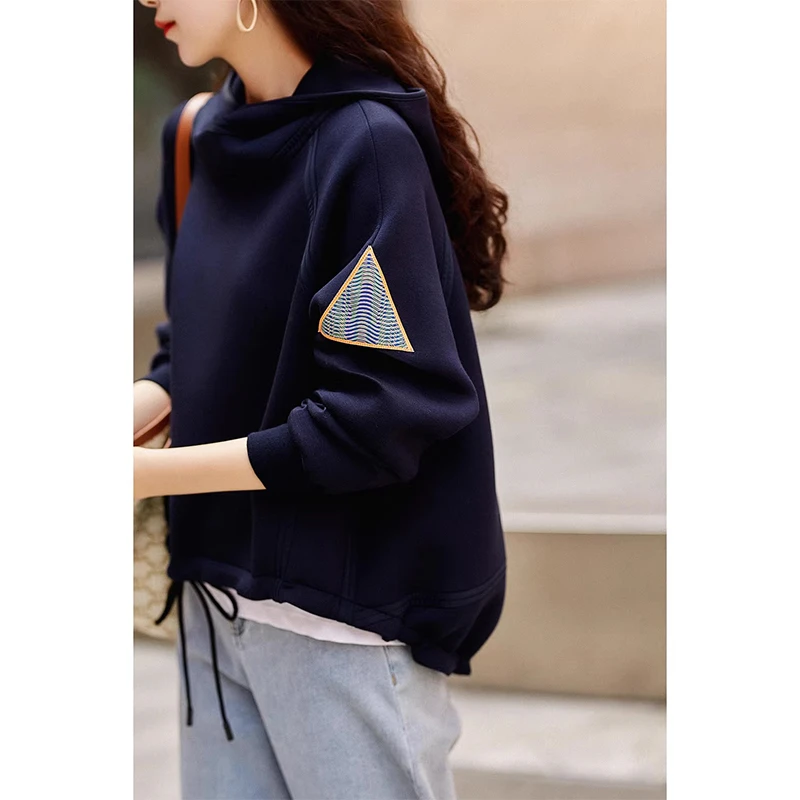 时尚高级感女士卫衣2024秋冬季新款大码宽松休闲显瘦减龄连帽上衣