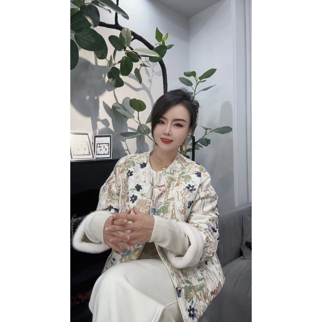 ［文静家］新款重工刺绣亮片厚外套女