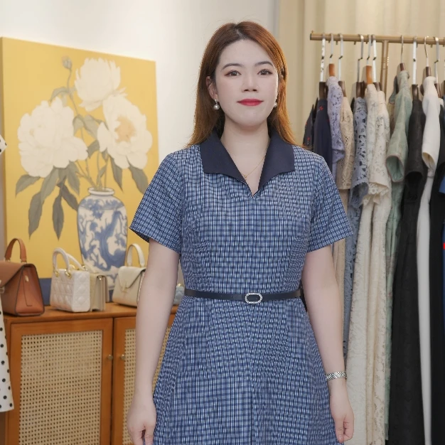 【清仓】小翻领格纹女装连衣裙
