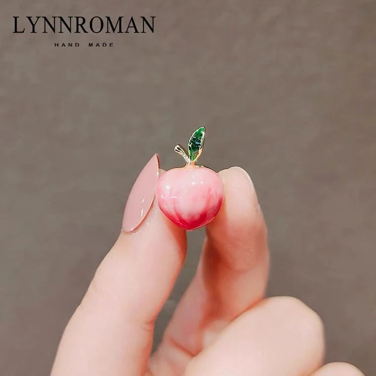 锌合金胸针 韩版夏季收腰神器滴油水蜜桃可爱胸针扣定制防走光扣