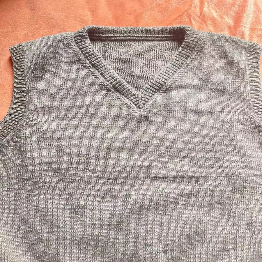 <霜降》V领背心从上往下视频课程