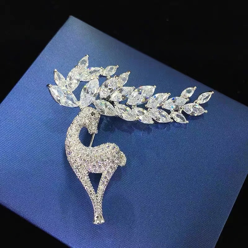 铜合金合成锆石胸针 铜合金【一路有你】胸针 女气质小鹿胸花82