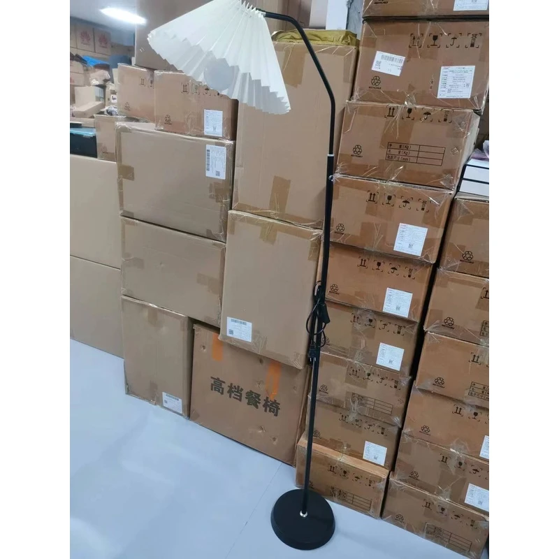 落地灯北欧家居轻奢客厅沙发卧室床头墙角北欧简约创意立式