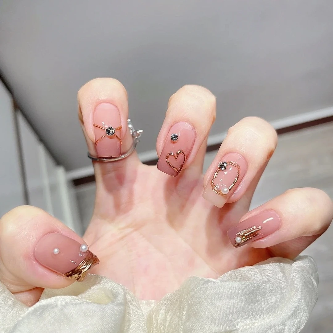 半糖可可 秋冬新品美甲贴片气质温柔手工穿戴甲奶茶色假指甲贴片