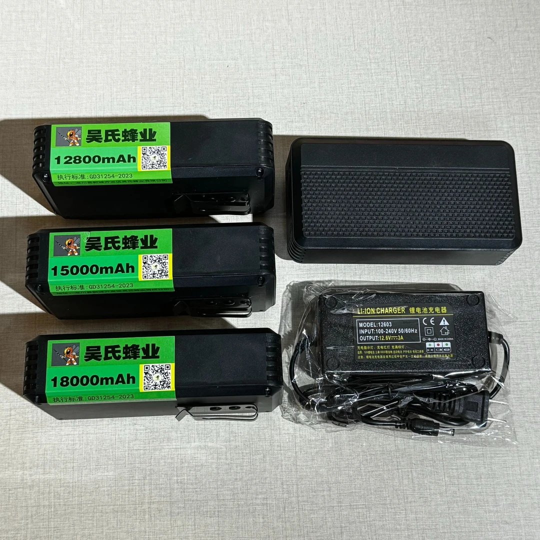 锂电池12V大容量厂家直销马蜂服通用充电宝防爆吴氏防蜂服同款