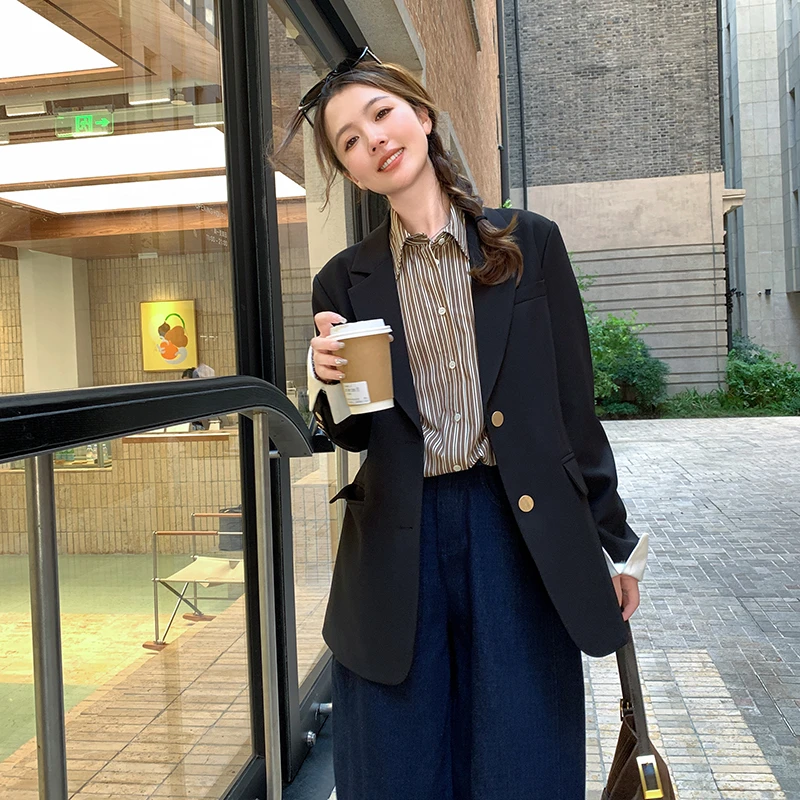 2024秋季新款韩版西装外套女春秋休闲气质宽松时尚小众西服设计感