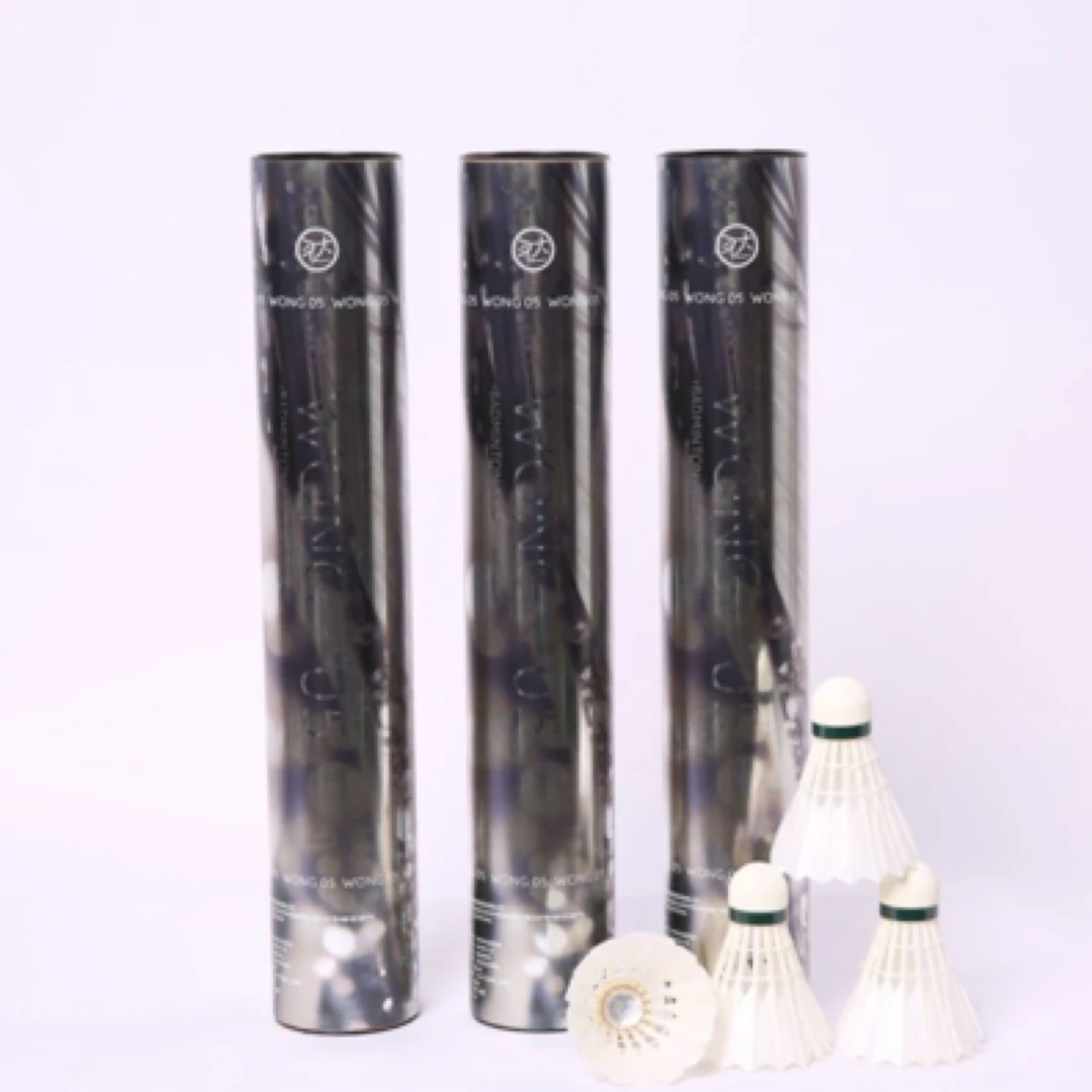 WONG 05鹚鸪鸭翎羽毛球 入秋须加湿使用 新老标随机发