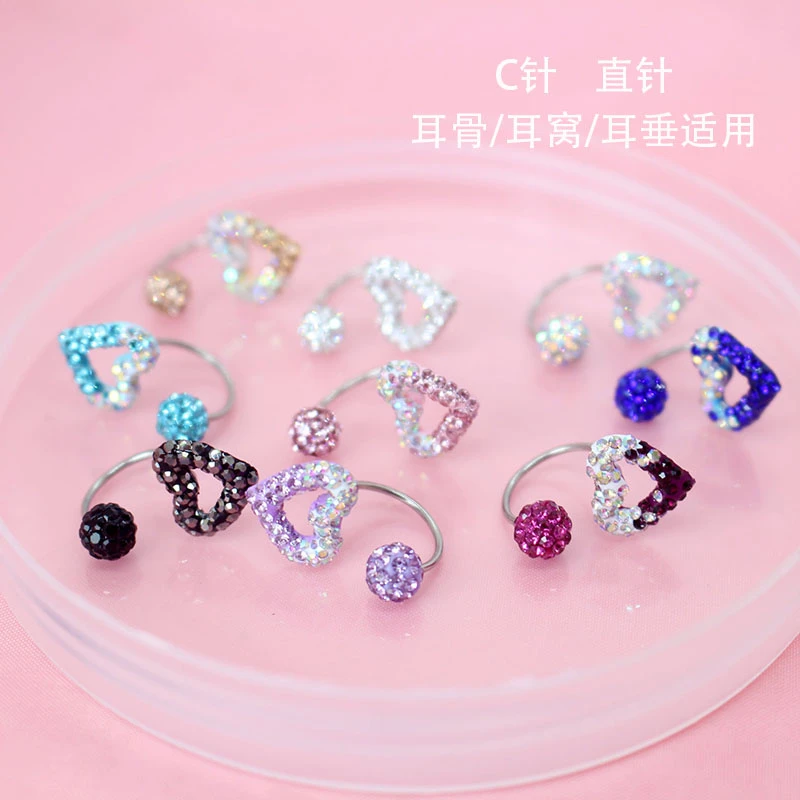 钛钢合成锆石耳饰 超闪爆闪耳钉少女新款钛钢耳钉 镂空爱心耳骨钉