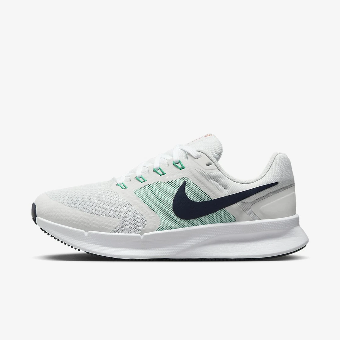 Nike耐克Run Swift 3女子缓震耐磨透气舒适运动跑步鞋DR2698-005