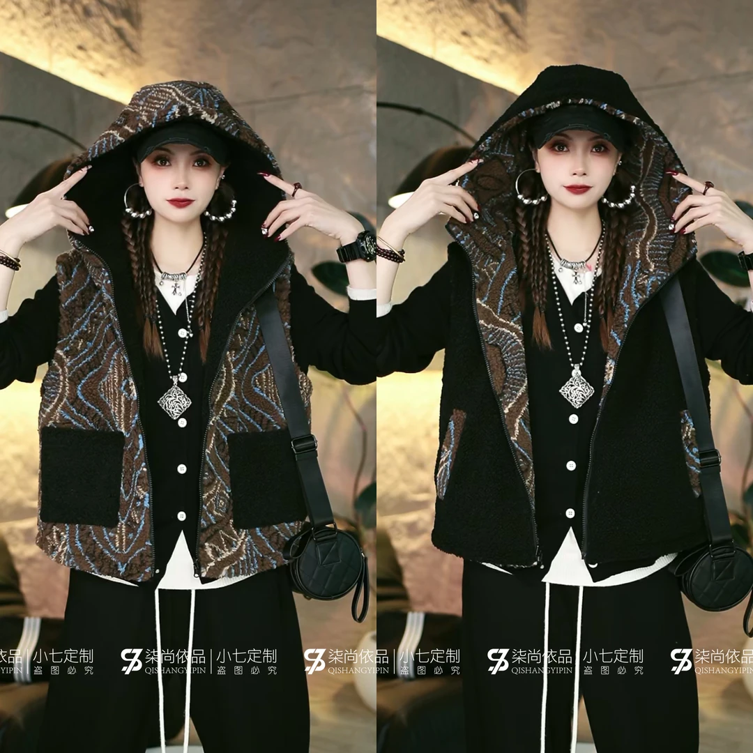 【小七定制】冬季款图腾款潮流宽松百搭个性双面可穿连帽马甲3688B