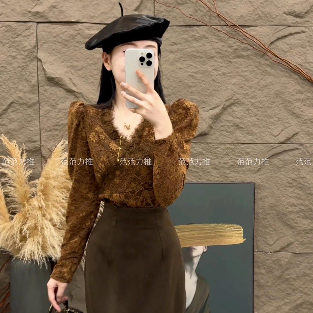 范范力推--纯欲性感v领长袖蕾丝女秋款修身气质内搭打底衫上衣