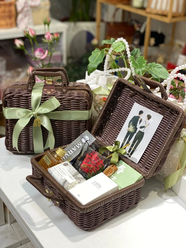 伴郎伴手礼结婚男士实用伴郎婚礼手工编织篮高档小众生日礼物整套
