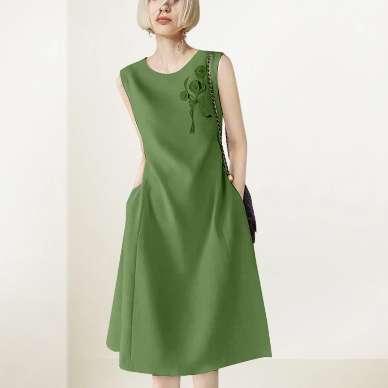 简约气质无袖连衣裙女2025年夏装新款法式宽松百搭背心中长裙子潮