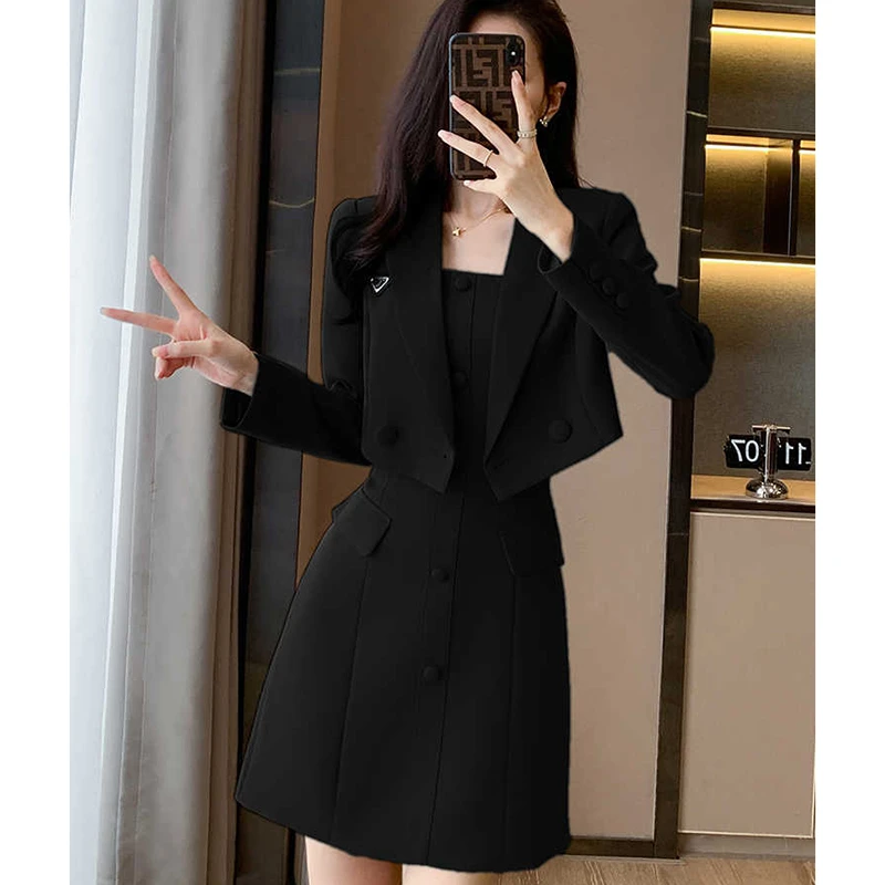 【两件套】高级感女神范气质女装黑色短款小西装时尚裙子两件套2131