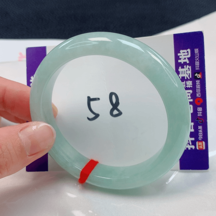 【闪购商品】翡翠手镯未镶嵌55。56