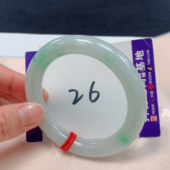 【闪购商品】翡翠手镯（圆镯）未镶嵌57圈口