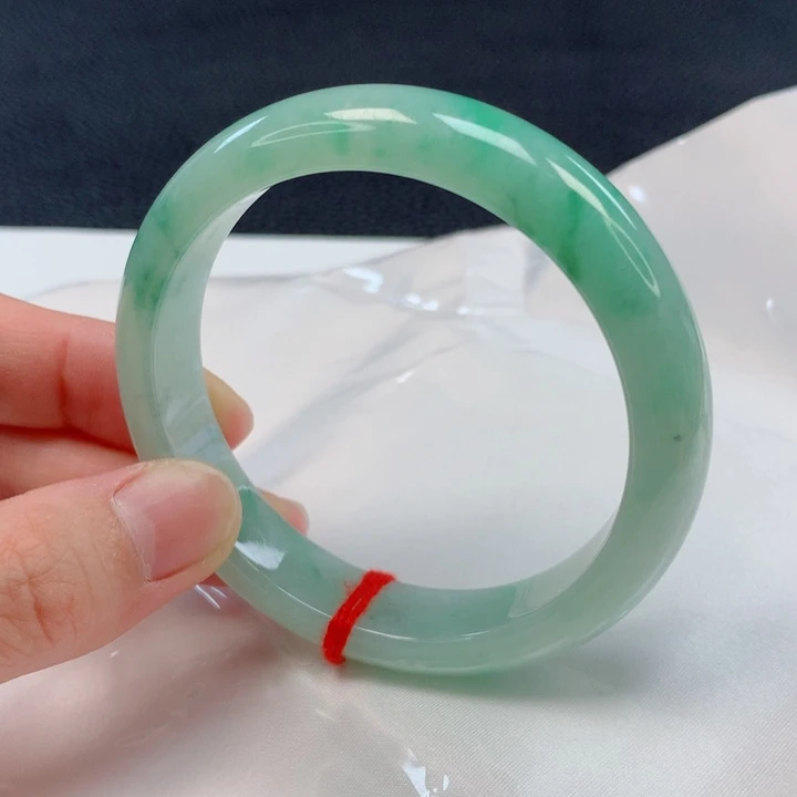 【闪购商品】翡翠手镯未镶嵌58。59