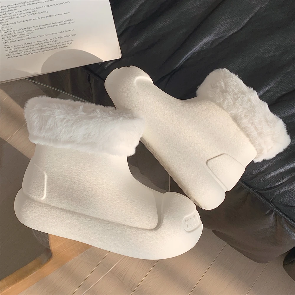 冬季百搭时尚字母保暖防水雪地靴女简约休闲舒适防滑外穿加绒棉鞋