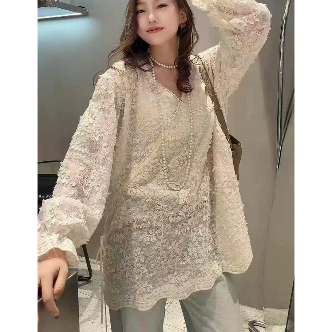 V领重工钉珠套头蕾丝衬衫女欧洲站2024秋冬新款国风新中式打底衫