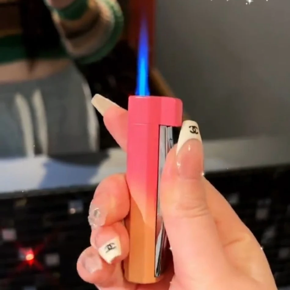 网红小巧打火机防风创意渐变色高颜值个性送男友跨年礼物