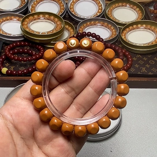 猴头核桃手串40号双标经典六方10左右