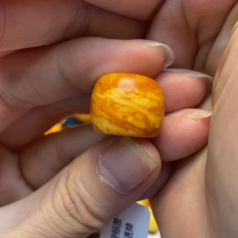 琥珀（花珀）颈饰未镶嵌17