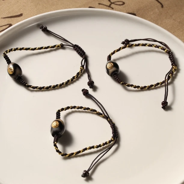 壹加｜手工设计金镶hy掩面小手绳多样性发货发一个