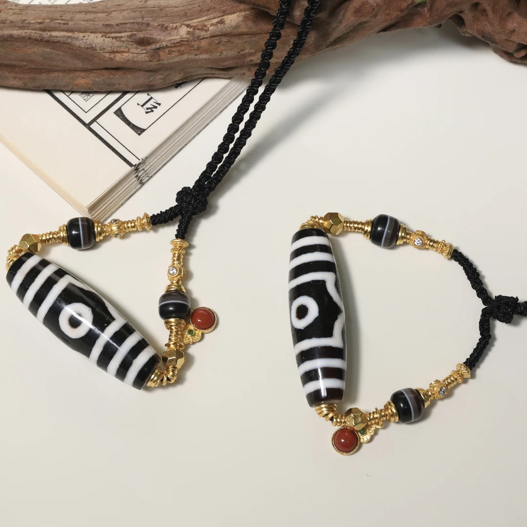 手工设计横版小卢黑白大p三y玛瑙项链多样性发货发一个