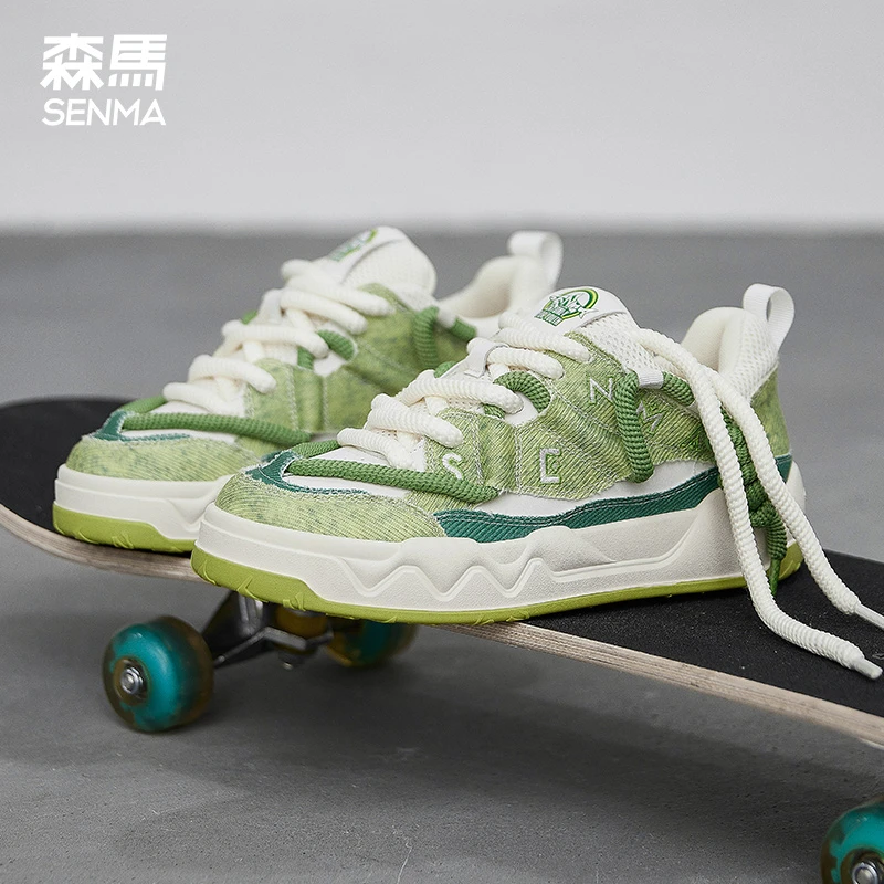 休闲运动板鞋小众撞色活力时尚百搭低帮鞋子面包鞋男款