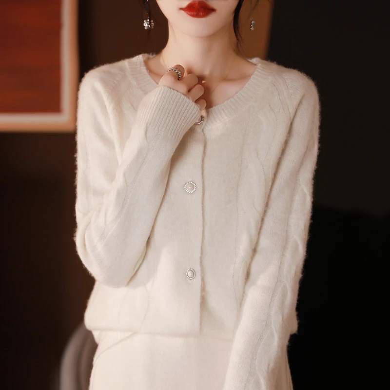 开衫女100%纯羊毛针织外套短款秋冬新款软糯轻奢羊绒圆领2024爆款