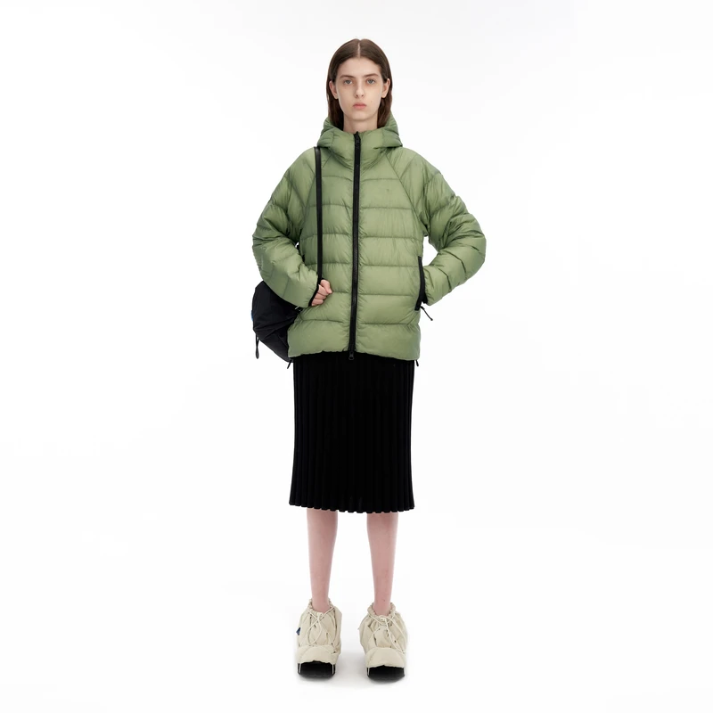 IIIVIVINIKO"超轻超薄防钻绒"户外机能轻量化羽绒服M349113158C