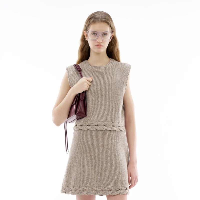 IIIVIVINIKO 2024SS"棉羊毛混纺"方形小圆领针织背心M411202603B