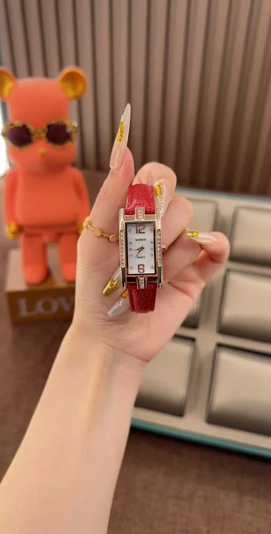 新款时尚女士腕表92