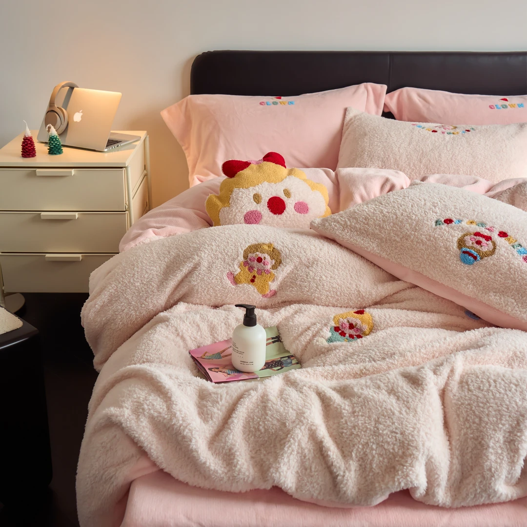 淑女屋丨秋冬加厚牛奶绒可爱卡通少女心柔软透气舒适裸睡四件套