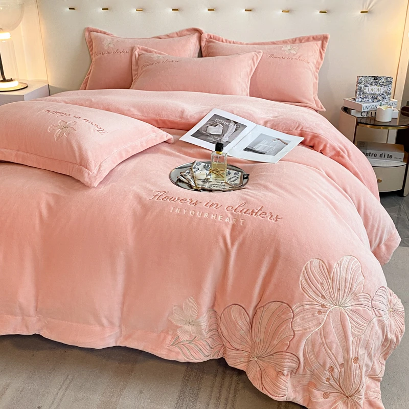 高端纯色亲肤240克缸染全消光加厚牛奶绒双面绒绣花四件套抗静电1