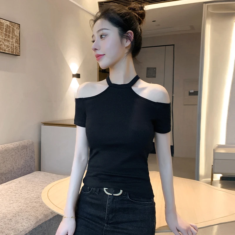 黑色螺纹一字肩挂脖短袖夏季修身显瘦设计感紧身露肩小众打底衫女