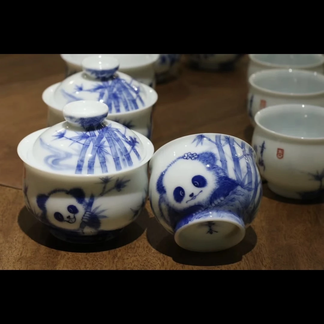 画堂春 青花手绘熊猫系列茶器
