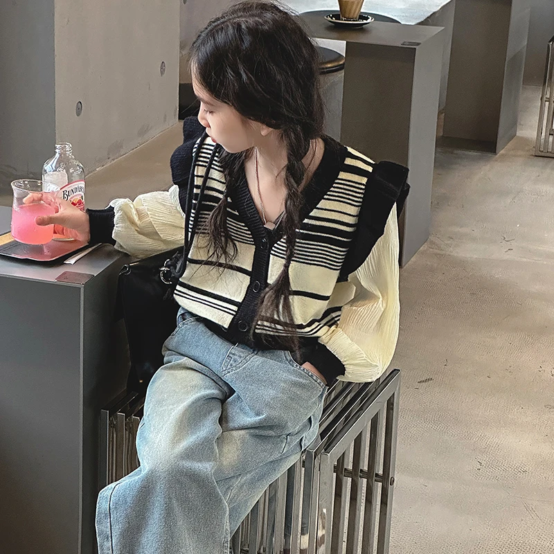 女童春秋款毛衣开衫2023新款洋气女大童秋季毛衣开衫牛仔裤两件套