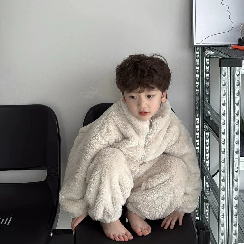 男童冬季新款家居服韩版纯色休闲宽松双面北极绒保暖睡衣儿童套装