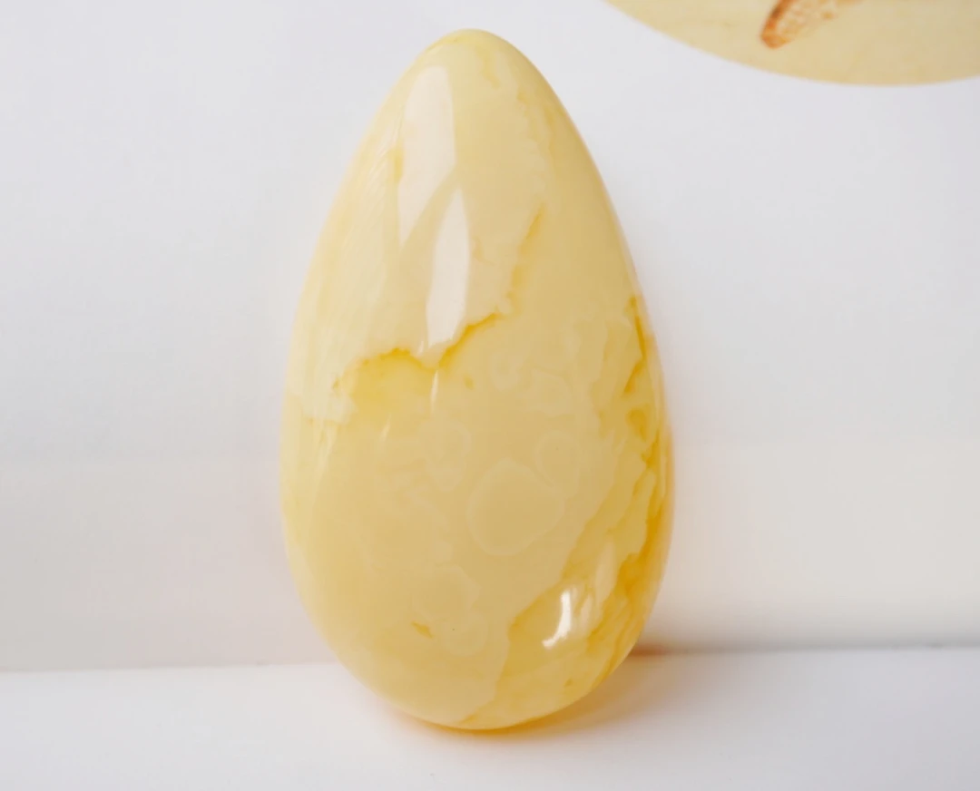 天然原矿精品黄花蜡水滴吊坠