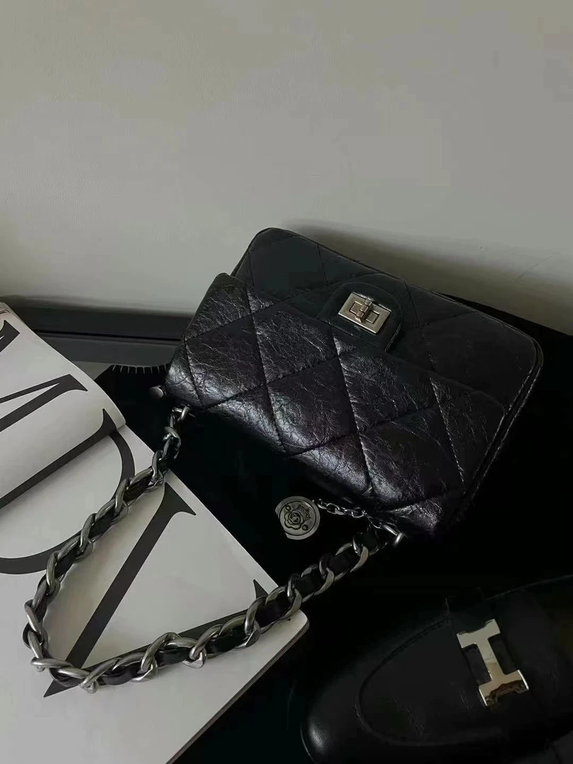 秋冬新款轻奢时尚小香风女士包百搭潮流小众设计单肩包斜挎包9613