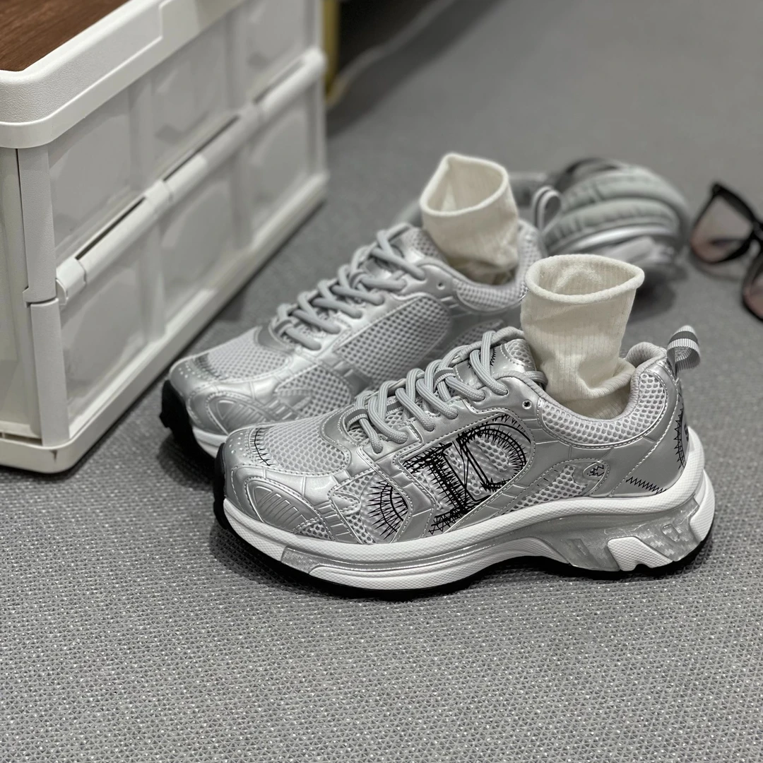 新款厚底潮鞋真皮老爹鞋潮流女百搭休闲鞋子时尚网面夏季透气跑步