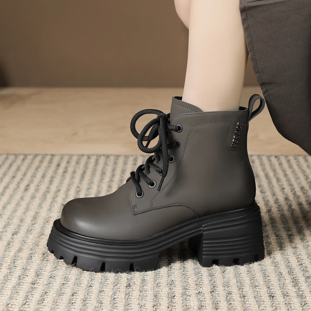 马丁靴女时尚百搭粗跟厚底圆头秋季系带短靴【LP】