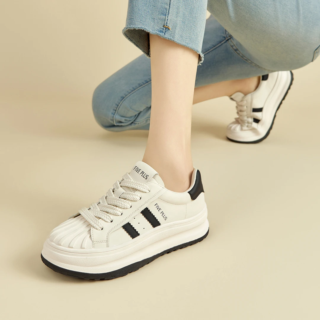 【老彭同学】小白鞋女百搭2024新款春季厚底贝壳头运动休闲鞋子