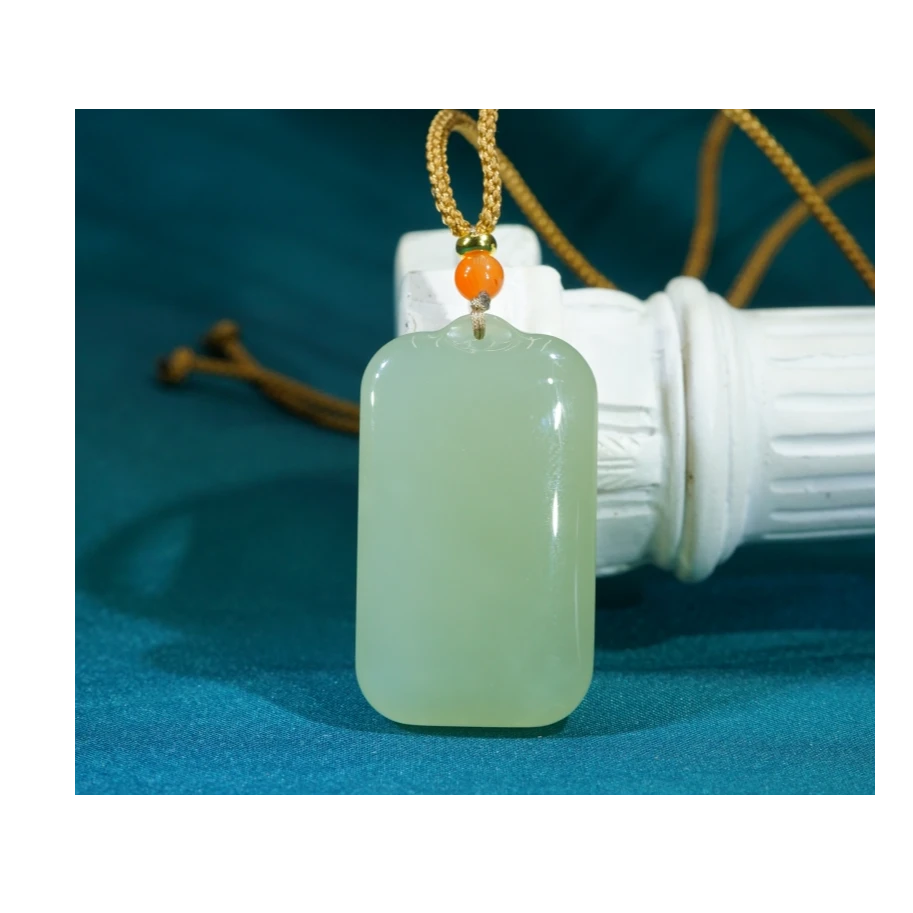 和田玉无事牌 YTC091804